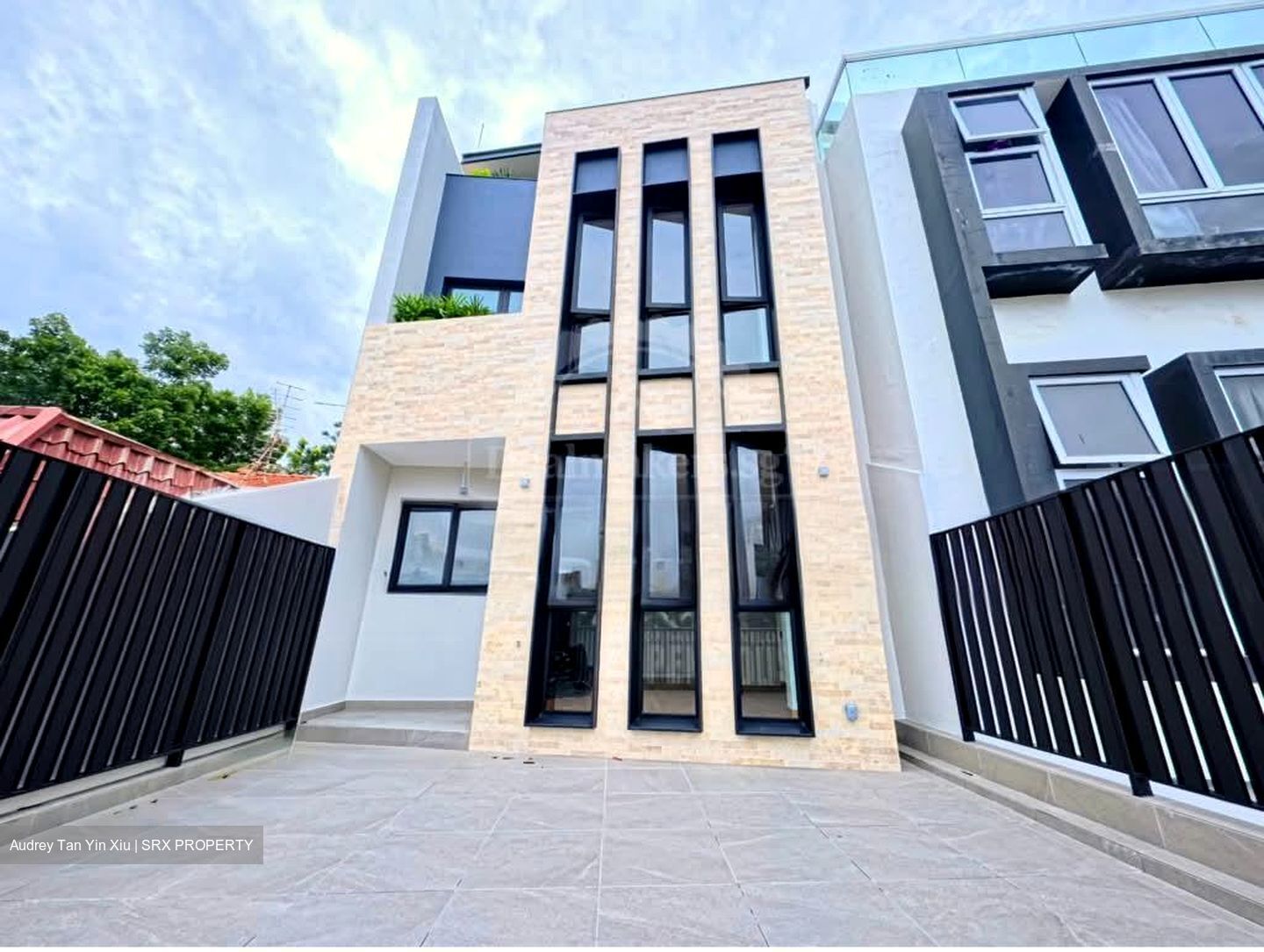 Joo Chiat Place (D15), Terrace #618861731